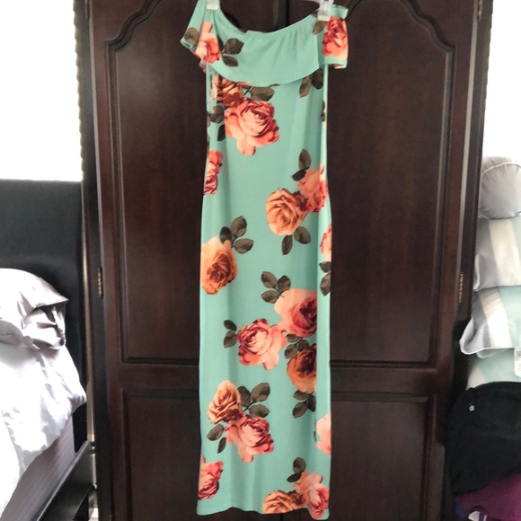 wearever Dresses & Skirts - Maxi dress NWOT